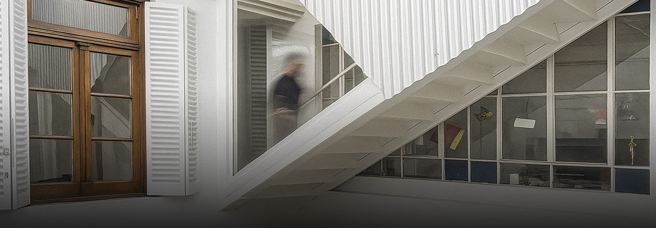 El reemplazo definitivo: Láminas termoacústicas de PVC que superan a las chapas de acero